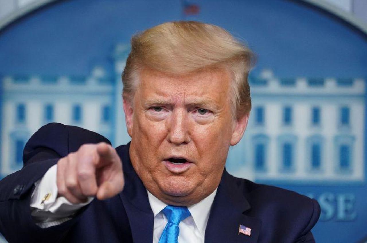 Trump diz que EUA podem estar chegando ao topo de curva de contaminação do coronavírus Trump diz que EUA podem estar chegando ao topo de curva de contaminação do coronavírus